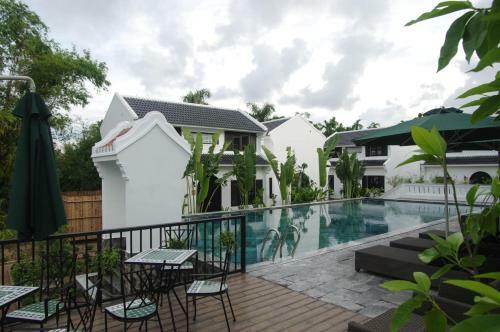 Hotel Nghe Garden Resort Hoian