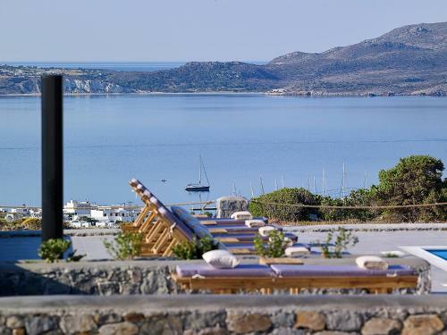 Hotel Lithos Luxury Rooms (Adults Only)