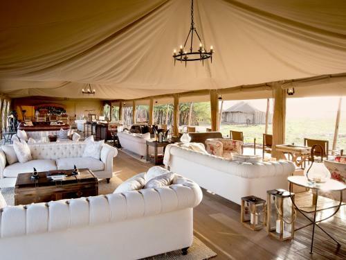 Lodge One Nature Nyaruswiga Serengeti