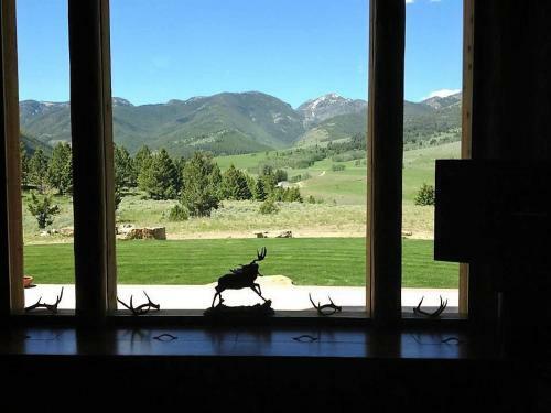 Mcdonald's Ranch Lodge