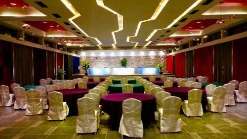 Hotel Hummingbird Resort