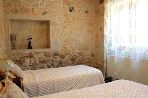 Ioanna House