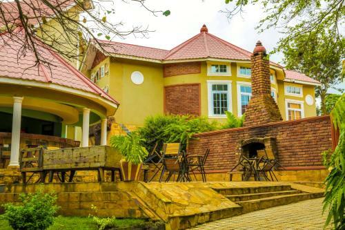 Hotel Masailand Safari Lodge