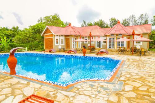 Hotel Masailand Safari Lodge