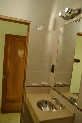 Alas Hotel