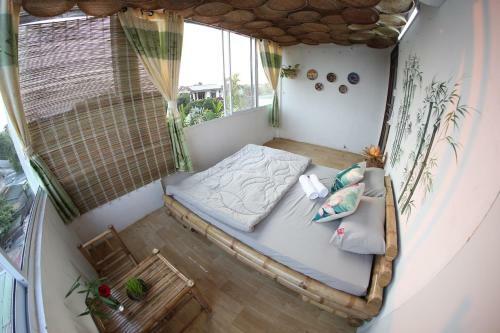 Tam Family Homestay