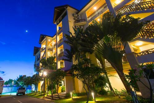 Sabah Beach Villas & Suites