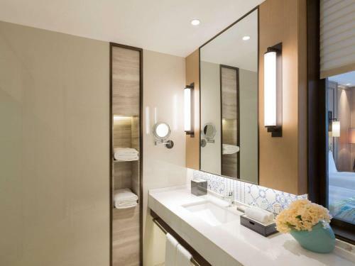 Hotel Grand Mercure Zhengzhou West