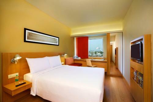 Hotel Ibis Hyderabad Hitec City