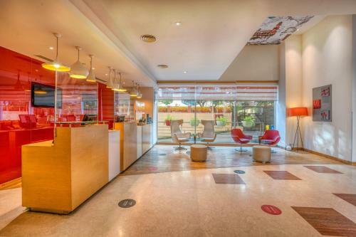 Hotel Ibis Hyderabad Hitec City