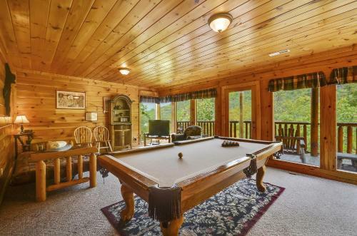 Cubby Bear Cabin