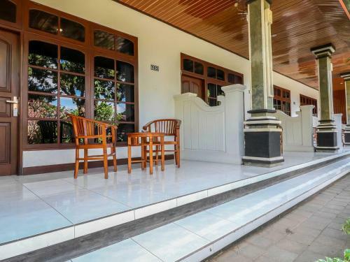 Hotel Sekar Arum Riverside Resort