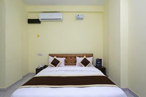 Hotel Oyo 11547 Royal Treat