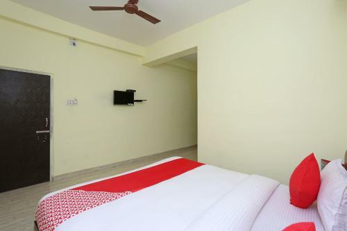 Hotel Oyo 11547 Royal Treat