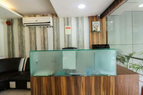 Oyo 10745 Hotel Tuli's