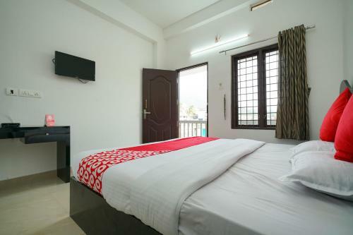 Hotel Oyo 23388 Fathima Residency
