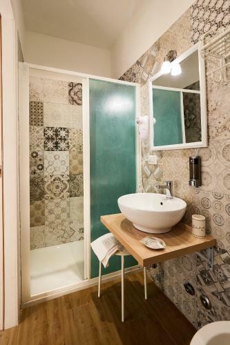 Hostal Dafni - Shabby Chic Guesthouse