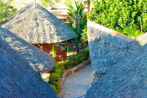 Hotel Pine Breeze Getaway Lukenya