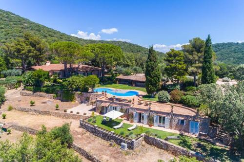 Cala Piccola Villa Sleeps 13 Pool Air Con Wifi