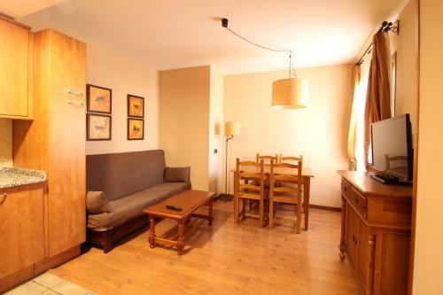 Apartamentos Turisticos Lavedan