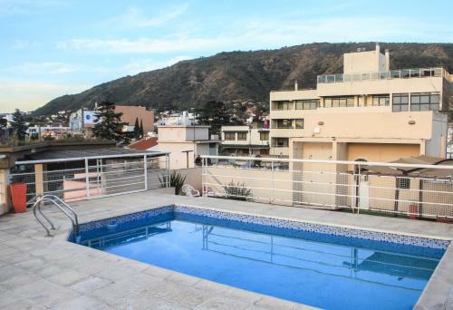 Hotel Canton De Las Sierras