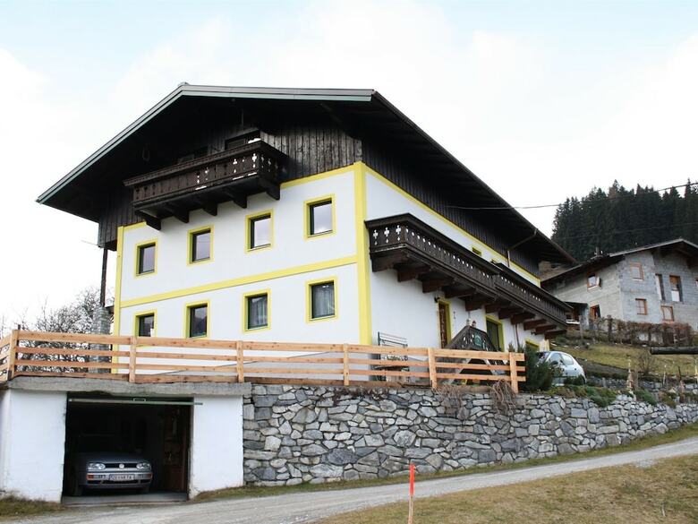 Beautiful Apartment In Embach With Garden
