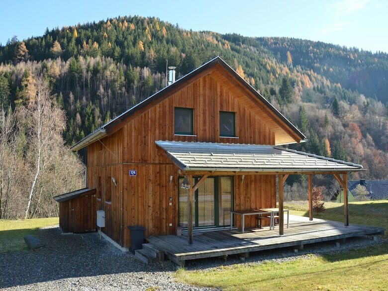 Cosy Chalet In Stadl An Der Mur With Valley Views