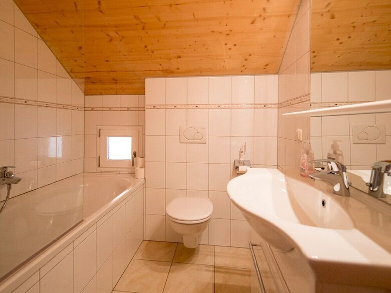 Cosy Chalet In Stadl An Der Mur With Valley Views