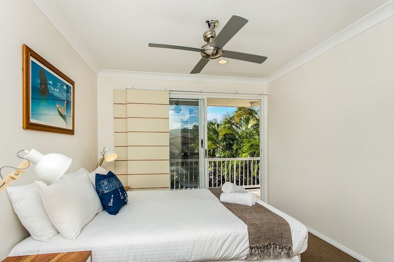 Tradewinds 4