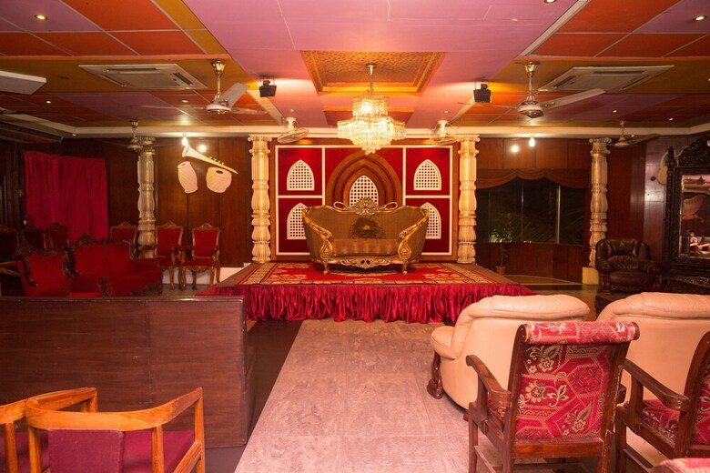 Hotel Sea Shell Residence