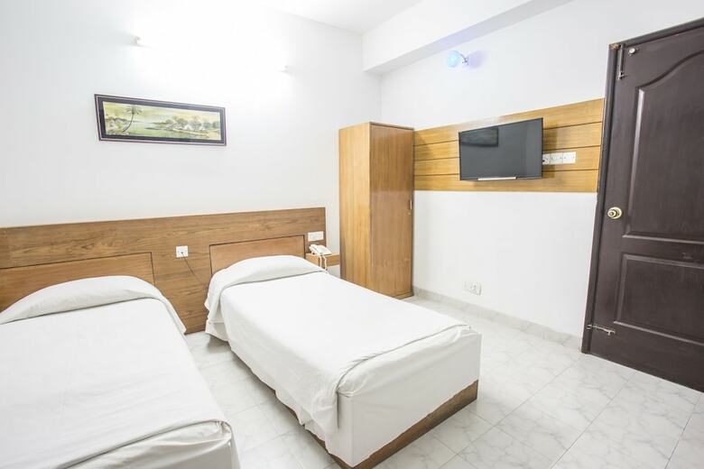 Aparthotel Sel Nibash Hotel & Serviced Apartments