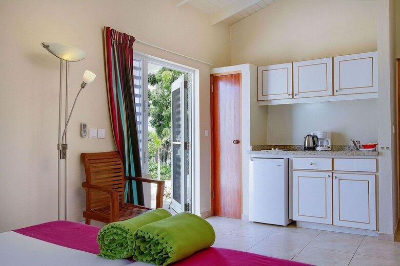 Hamlet Oasis Resort