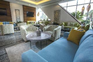 La Casa Hotel