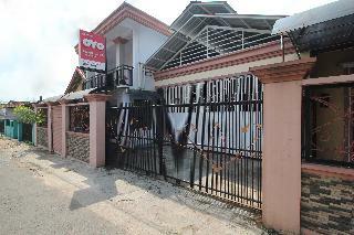 Oyo 2176 Amanah Syariah Residence