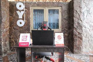 Oyo 2176 Amanah Syariah Residence