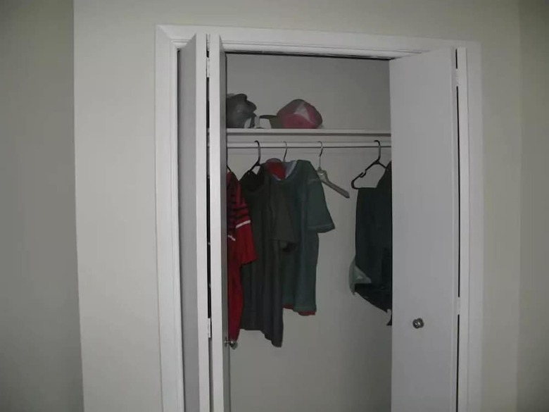 Hotel A1-private Up To 3 - Finch West Subway