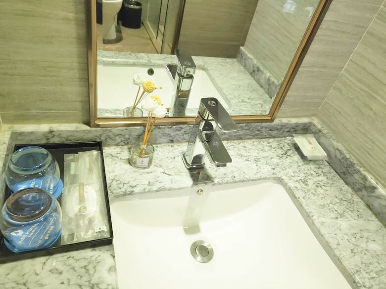 Insail Hotels (Luohu Dongmen Shenzhen)