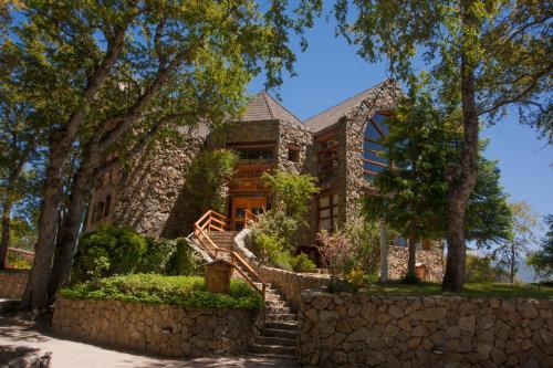 Hotel Paihuen - Resort De Monta�a