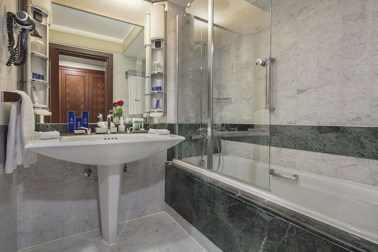 Merit Crystal Cove Hotel