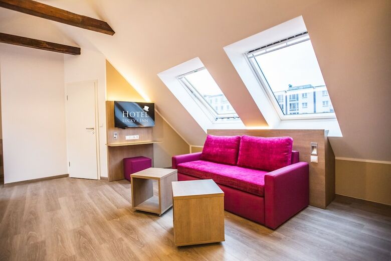 Hotel Luckys Inn Gmbh
