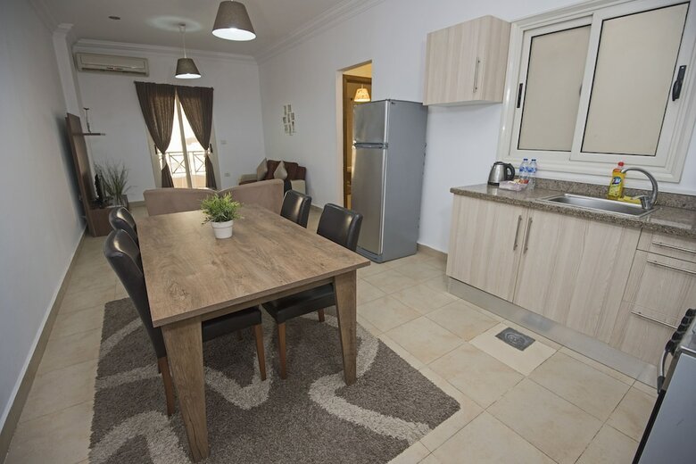 Aparthotel Lilly Apartments