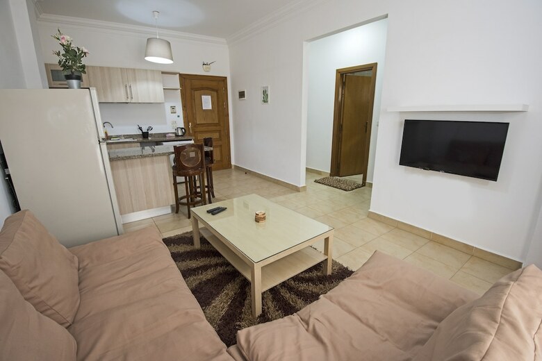 Aparthotel Lilly Apartments