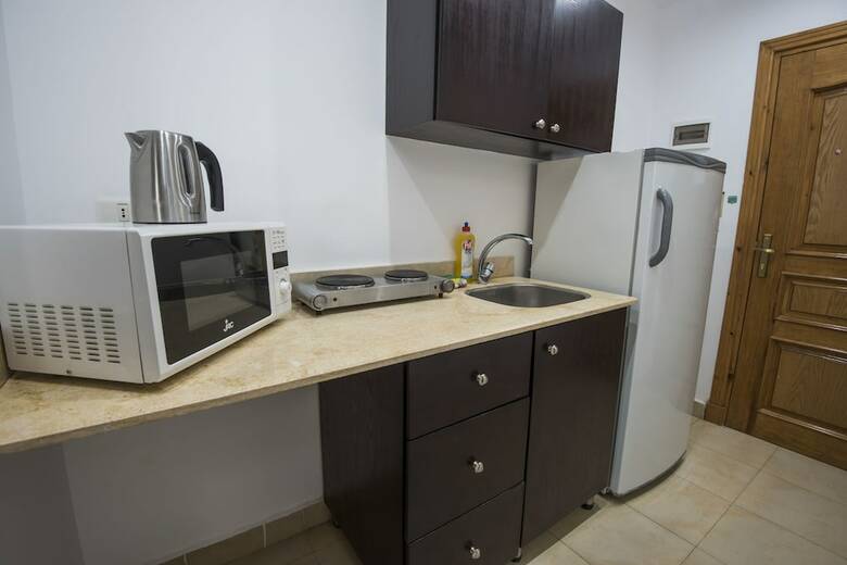 Aparthotel Lilly Apartments