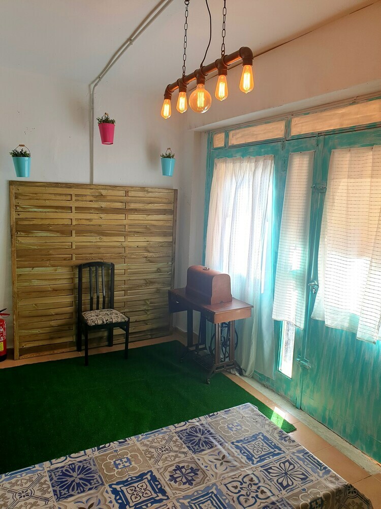 Hostal La Casa Del Colibr� Youth Hostel