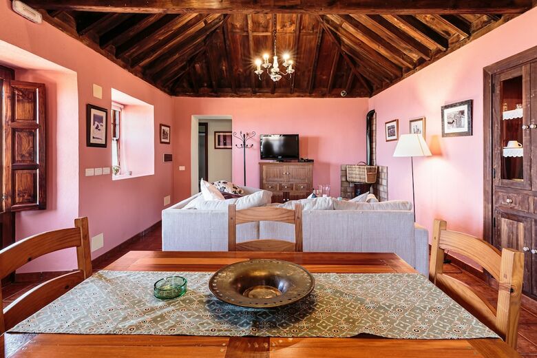 Casa Rural Los Hondos By Isla Bonita