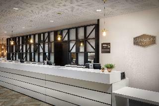 Hotel Hampton Inn By Hilton Bristol Airport