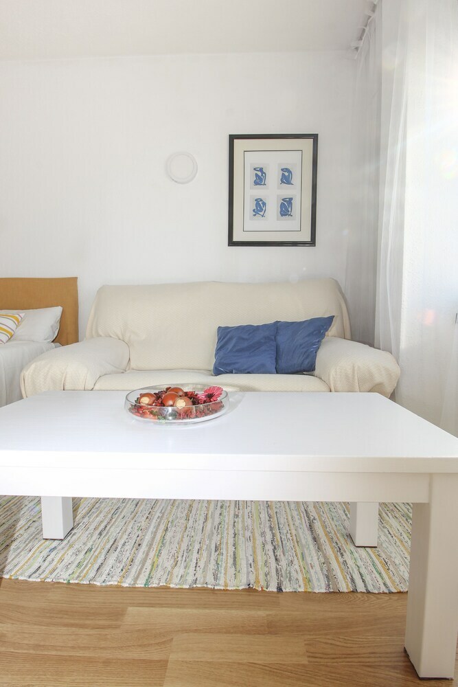 Deluxe Apartment Puente de Los Remedios