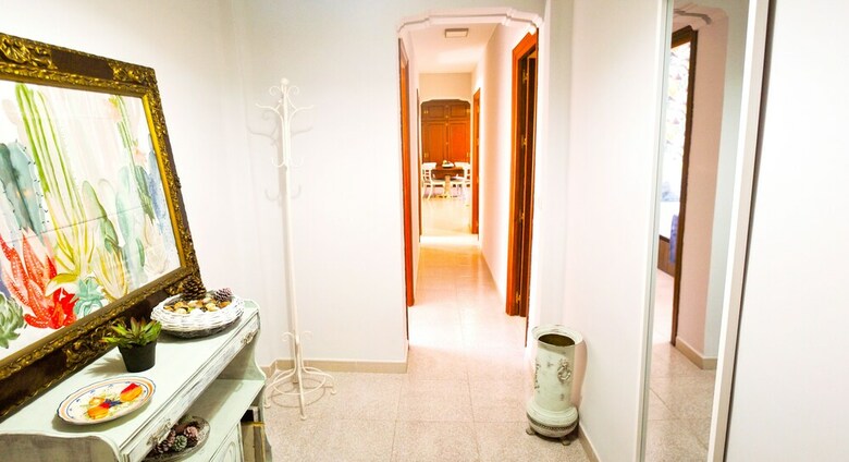 Apartamentos Living4malaga San Jose 4