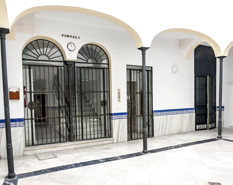 Apartamentos San Eloy Suite By Valcambre