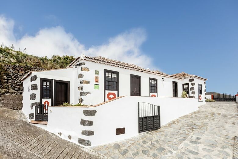 Agroturismo Casa Rural Tomas�n By Isla Bonita